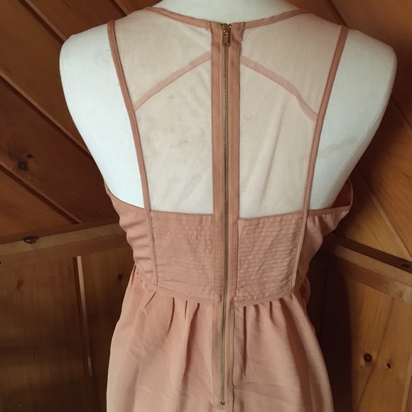 Peachy Flowy Top - Picture 4 of 4